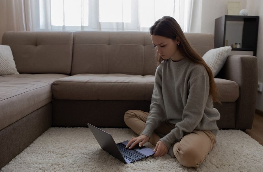 Is working from home good for your career? Six drawbacks that point to no.